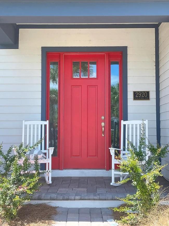 property at 2920 Voyager Ave