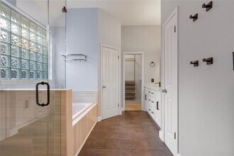 5124 Scottish Thistle Dr in Austin, TX - Building Photo - Building Photo