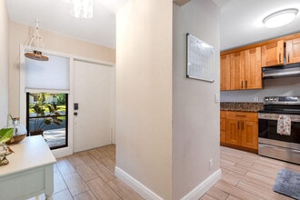 4143 Palm Forest Dr N in Delray Beach, FL - Building Photo - Building Photo