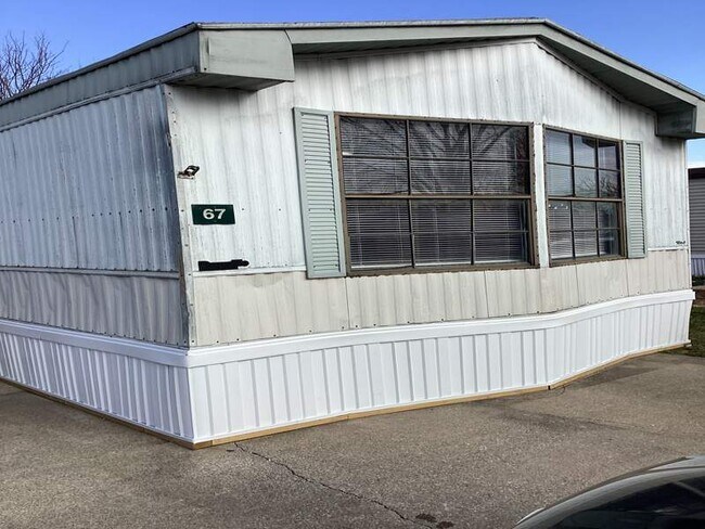 property at 4614 E Old Trail Rd