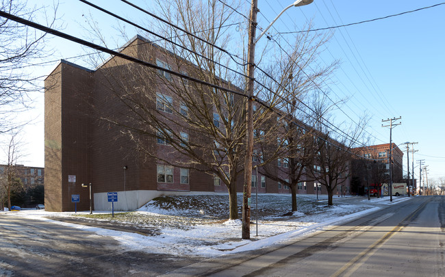 Rand Place Apartments in Central Falls, RI - Building Photo - Building Photo