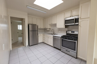 533 8th Ave, Unit Apt #3 in San Francisco, CA - Building Photo - Building Photo