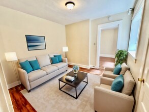 Cross Apartments in Denver, CO - Building Photo - Building Photo