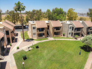 Sundancer Apartments in Tolleson, AZ - Building Photo - Building Photo