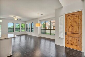 307 Enclave Cir in Horseshoe Bay, TX - Building Photo - Building Photo