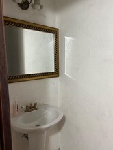 6955 W 2nd Ln in Hialeah, FL - Building Photo - Building Photo