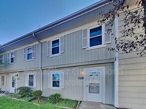 5725 Bramblegate Rd in Greensboro, NC - Foto de edificio - Building Photo