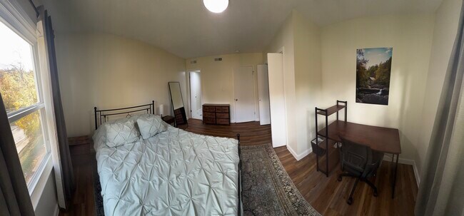 735 Oakwood Rd, Unit #4.0 in Charleston, WV - Building Photo - Building Photo