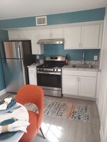 Day Village Townhomes in Dundalk, MD - Building Photo