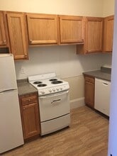 1118 Commonwealth Ave, Unit 5 in Boston, MA - Building Photo - Building Photo