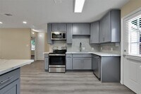 5414 Chennault Rd photo'