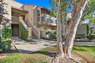 2800 Keller Dr, Unit 30 in Tustin, CA - Building Photo