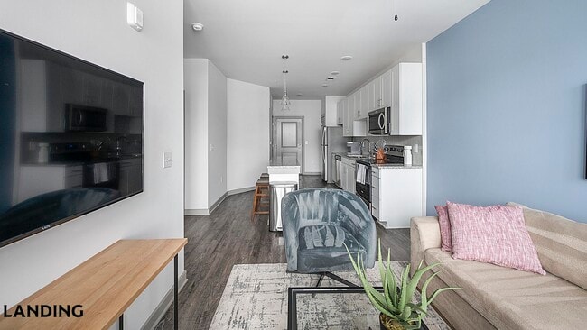 2165 Nolensville Pk, Unit 2-118 in Nashville, TN - Building Photo - Building Photo