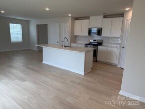 115 Dorian Pl in Troutman, NC - Building Photo - Building Photo