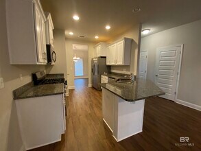 9787 Volterra Ave in Daphne, AL - Building Photo - Building Photo