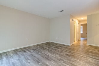 1306 Keturah St, Unit 1306 in Niceville, FL - Foto de edificio - Building Photo