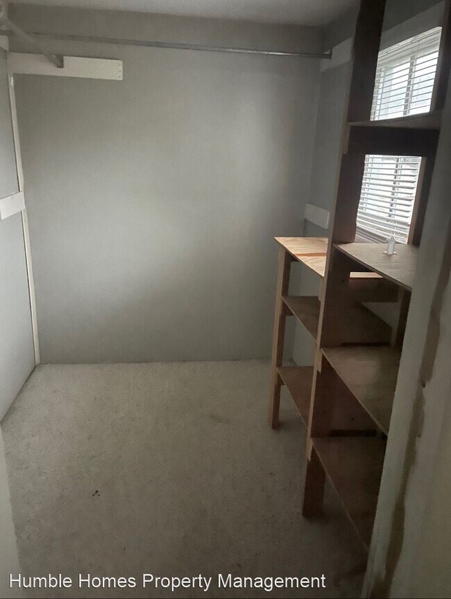 205 Boggess Ave photo'