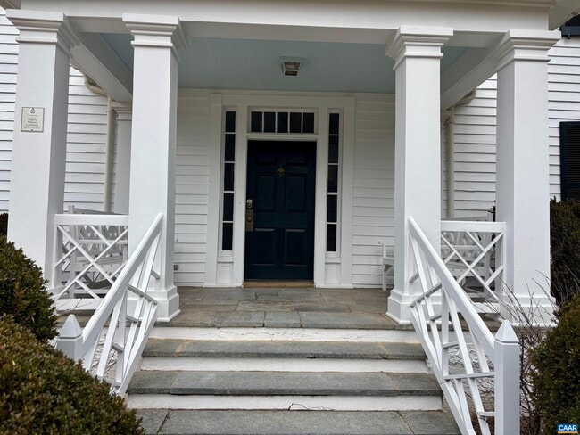 800 Glendower Rd in Scottsville, VA - Building Photo - Building Photo