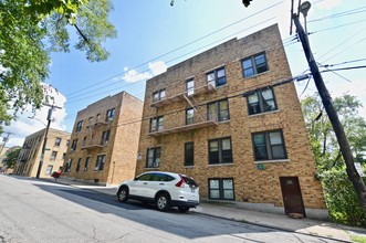 86 Convent Pl in Yonkers, NY - Building Photo - Other