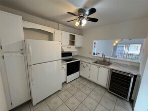 11289 SW 88th St in Miami, FL - Building Photo - Building Photo