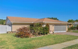 7735 Deer Foot Dr in New Port Richey, FL - Building Photo