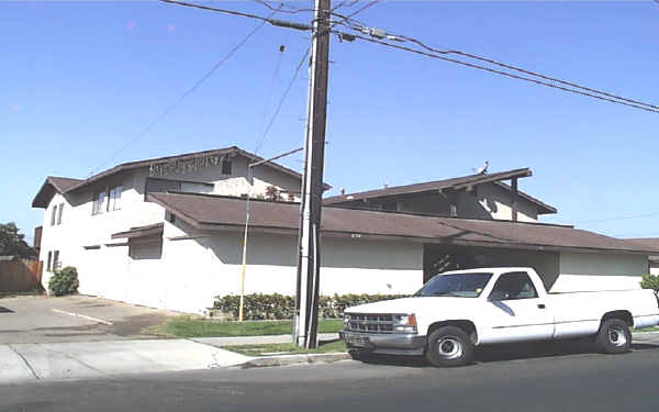 234 S Mill St in Santa Paula, CA - Building Photo - Building Photo