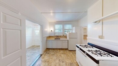 2129 Haste Street in Berkeley, CA - Building Photo - Building Photo