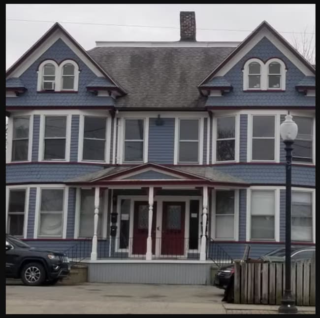 property at 2949 Fairfield Ave