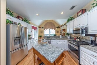 2501 Peregrine Trail NW in Suwanee, GA - Building Photo - Building Photo