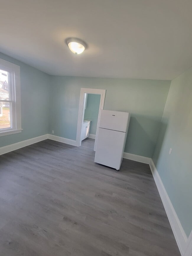 property at 21 Pearl St