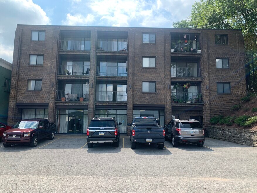 Brightwood Plaza Apartments Bethel Park, PA Apartments For Rent