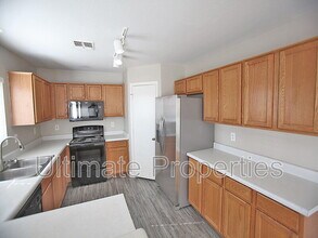 12301 W Columbine Dr in El Mirage, AZ - Building Photo - Building Photo