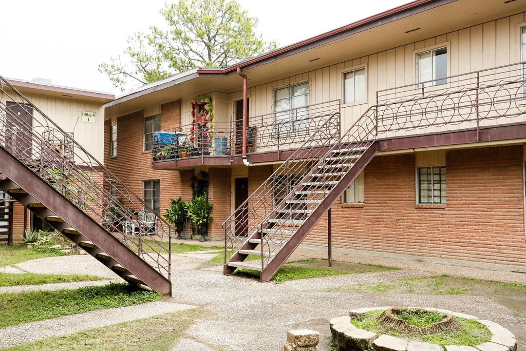 Globe Apartments in Houston, TX - Foto de edificio