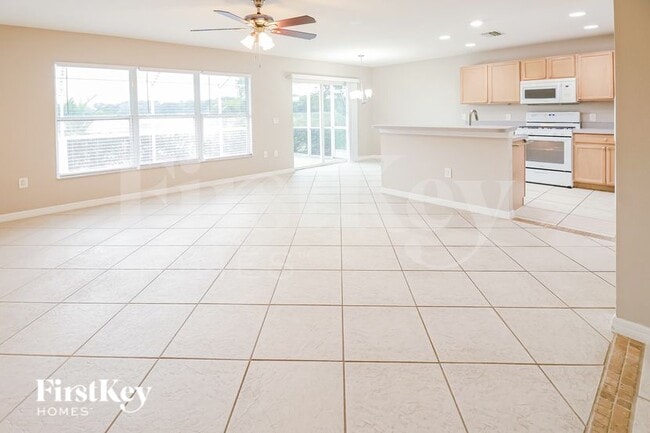 6619 Gates Pointe Way in Riverview, FL - Building Photo - Building Photo