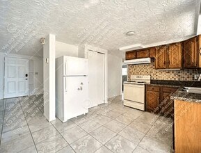 5338 Nancy Ln in Holiday, FL - Building Photo - Building Photo
