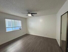 1321 E St, Unit 9 in Sacramento, CA - Building Photo