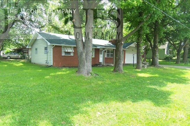 3218 N National Ave in Springfield, MO - Building Photo - Building Photo