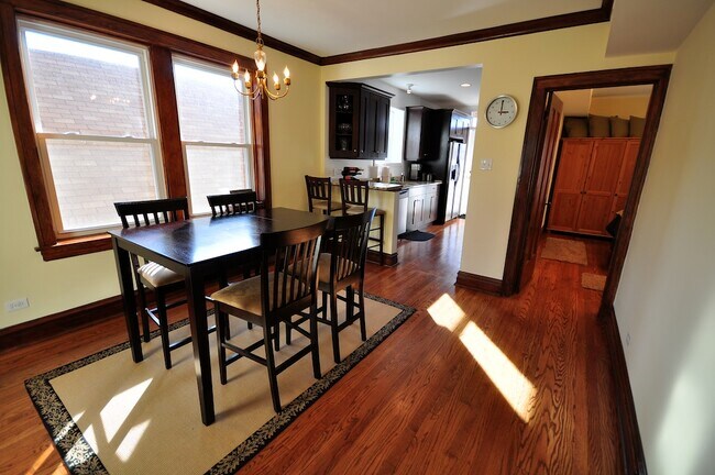 4132 N Mozart St, Unit 2 in Chicago, IL - Building Photo - Building Photo