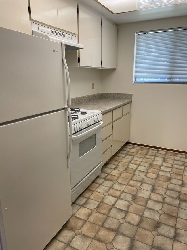 2545 Vallejo St in Santa Rosa, CA - Building Photo - Building Photo