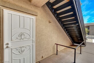 6630 Caporetto Ln in North Las Vegas, NV - Building Photo - Building Photo