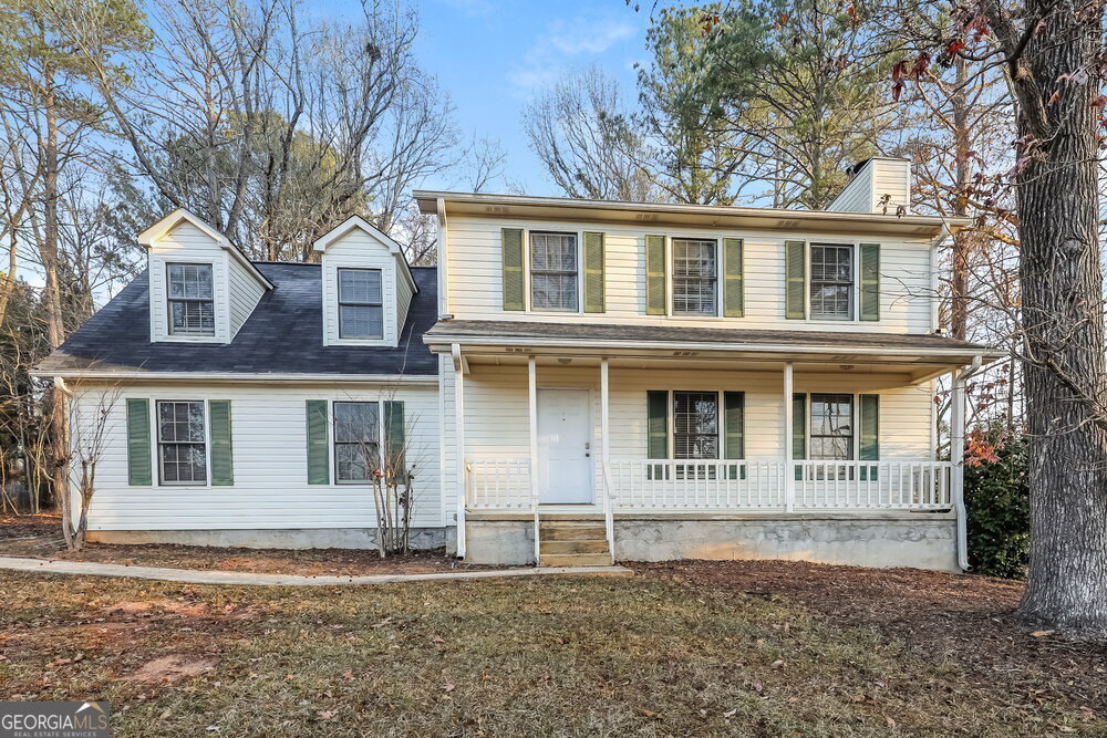 200 Stoneridge Way in Fayetteville, GA - Building Photo