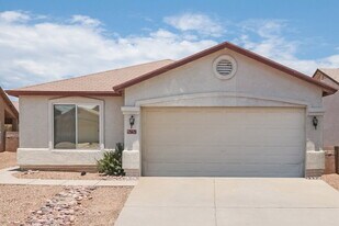 9151 E Autumn Sage St in Tucson, AZ - Building Photo
