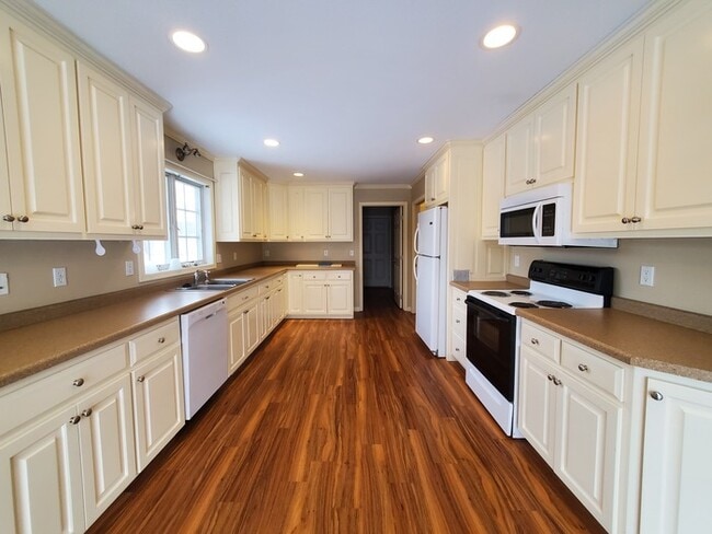 property at 2336 Keystone Ct