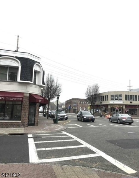 property at 237 Closter Dock Rd