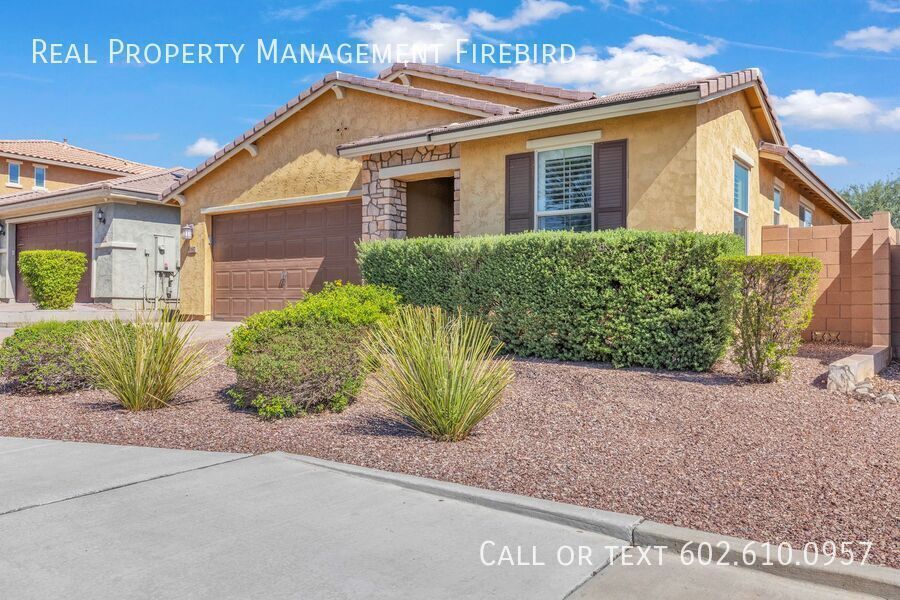 30817 N 25th Dr in Phoenix, AZ - Building Photo