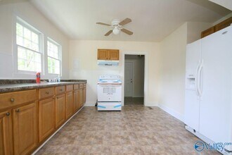 2301 Kildare St NW in Huntsville, AL - Building Photo - Building Photo