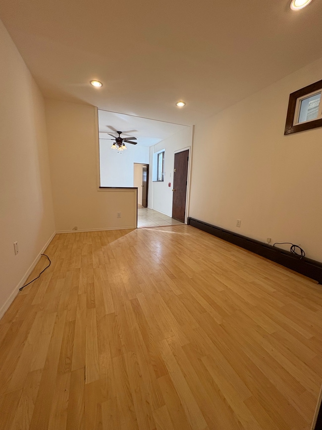 1711 S 13th St, Unit #1 in Philadelphia, PA - Building Photo - Building Photo