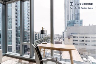 399 Fremont St in San Francisco, CA - Building Photo - Building Photo