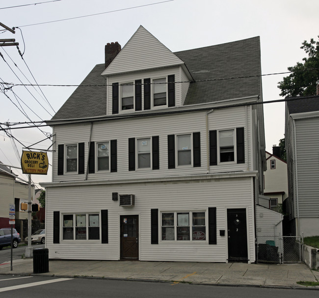 307 W Broadway in Paterson, NJ - Building Photo - Building Photo