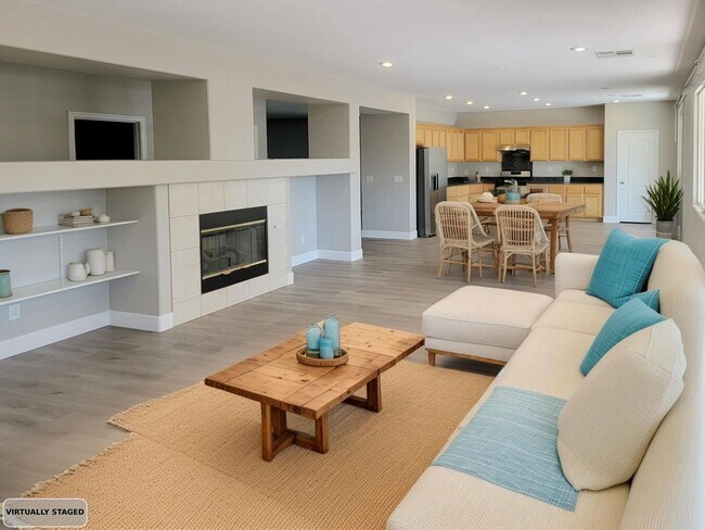 4312 N Thunder Twice St in Las Vegas, NV - Foto de edificio - Building Photo